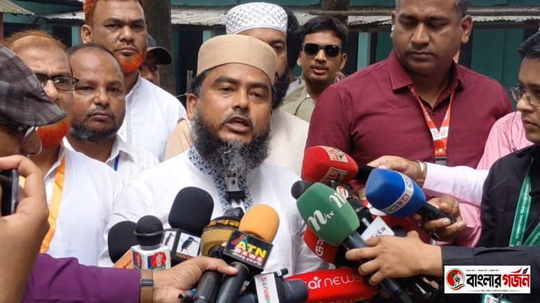 ঠাকুরগাঁও-১ আসনে চলছে ভোট গ্রহণ: কর্মকর্তাদের কার্ডে ছবি না থাকায় উদ্বিগ্ন দেলাওয়ার