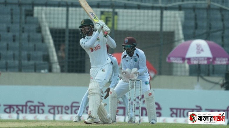 বৃষ্টিতে খেলা বন্ধ, জয়ের কাছে ওয়েস্ট ইন্ডিজ